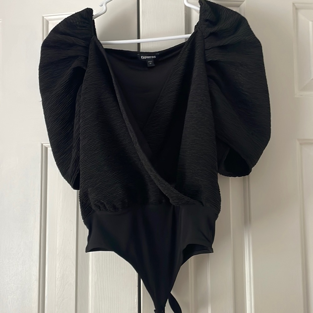 Express Puff Sleeve Bodysuit